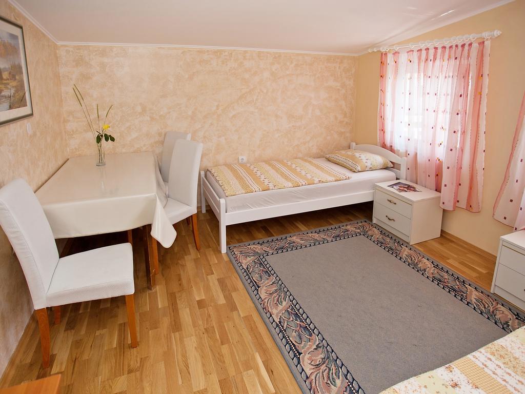 Apartment Zadar Diklo Borik Vir Cameră foto