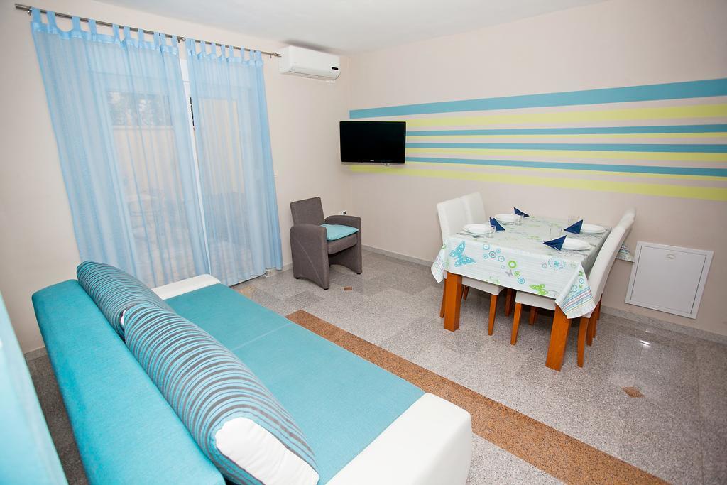 Apartment Zadar Diklo Borik Vir Exterior foto